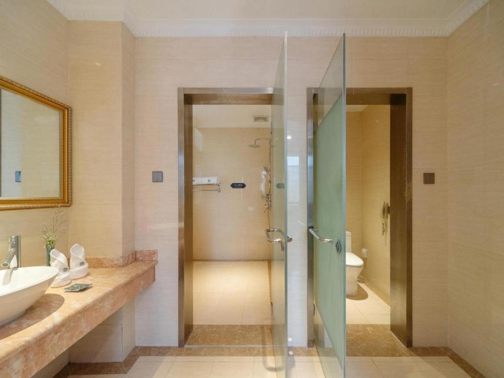 ชอนไพน์ โฮเต็ล- ซือเจียจวง ฟางเป่ย Hotel Ershilipu  ภายนอก รูปภาพ